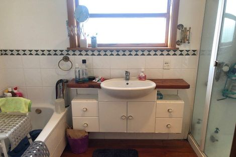 Photo of property in 87 Tasman Road, Otaki Beach, Otaki, 5512