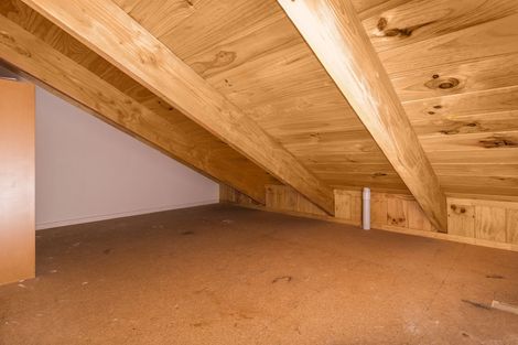 Photo of property in 2 Par Place, Kinloch, Taupo, 3377