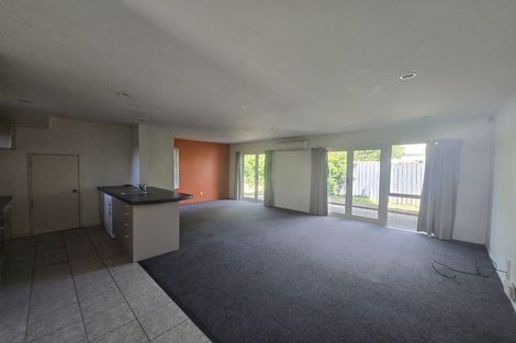 Photo of property in 2/346 Hereford Street, Linwood, Christchurch, 8011