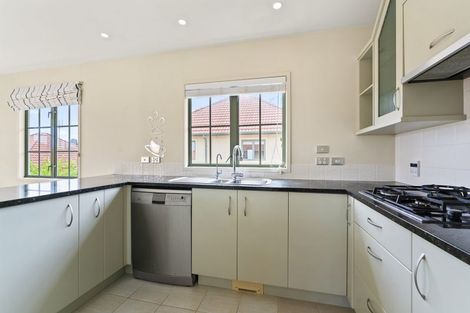 Photo of property in 24 Parkwood Crescent, Gulf Harbour, Whangaparaoa, 0930