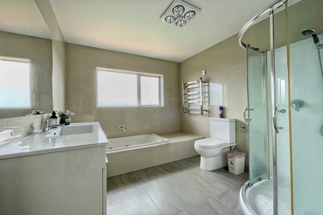 Photo of property in 20 Walter Crescent, Silverdale, 0932