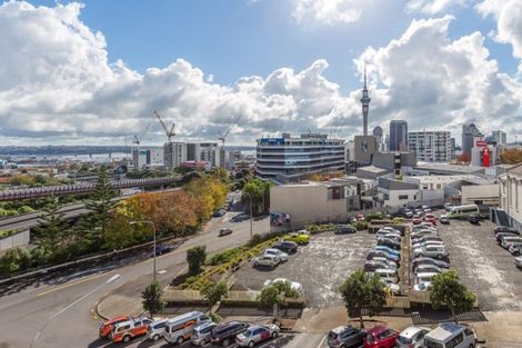 Photo of property in 4b/22 Beresford Square, Auckland Central, Auckland, 1010