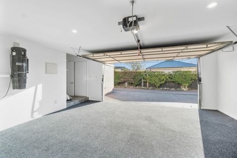 Photo of property in 2/53 Hamilton Avenue, Ilam, Christchurch, 8041