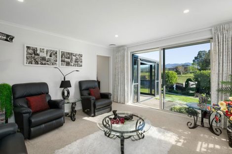 Photo of property in 15 Layla Place, Katikati, 3178