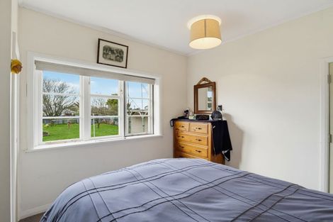 Photo of property in 21 Robert Street, Marton, 4710