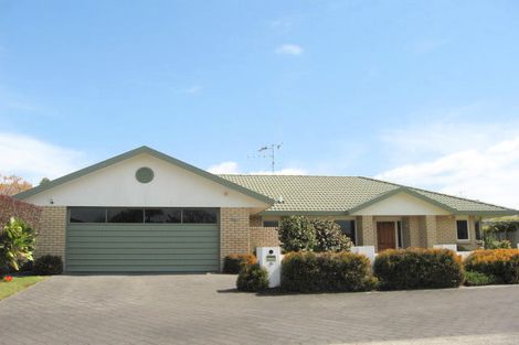 Photo of property in 16 Laguna Key, Papamoa Beach, Papamoa, 3118