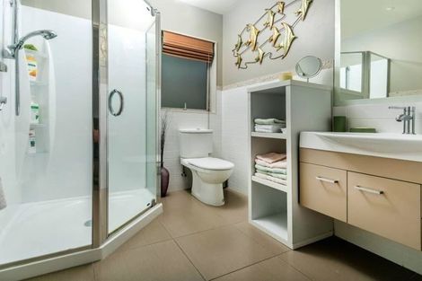 Photo of property in 7 Miromiro Street, Greenhithe, Auckland, 0632