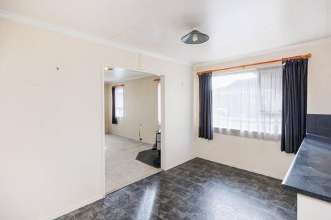 Photo of property in 11 Cascade Crescent, Westbrook, Palmerston North, 4412
