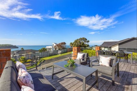 Photo of property in 28 Island View Drive, Gulf Harbour, Whangaparaoa, 0930