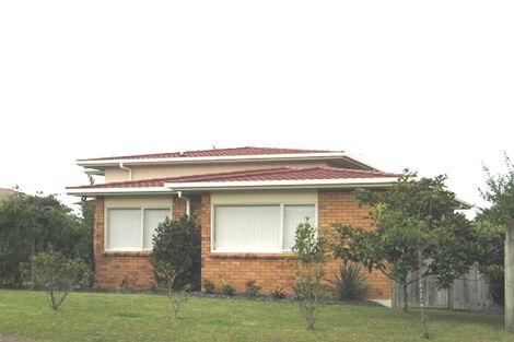 Photo of property in 19 Reflection Drive, West Harbour, Auckland, 0618