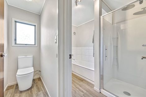 Photo of property in 1/20 Castor Bay Road, Castor Bay, Auckland, 0620