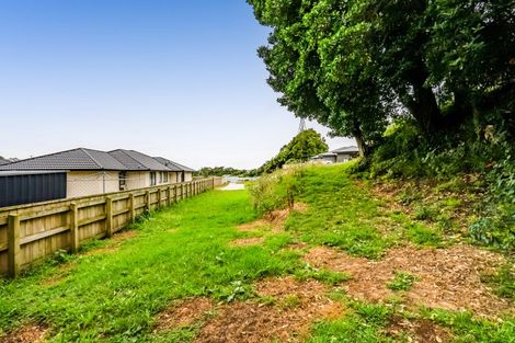 Photo of property in 8 Westwill Way, Westown, New Plymouth, 4310