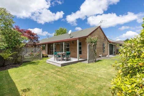 Photo of property in 46 Woodlands Drive, Havelock North, 4130