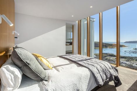 Photo of property in 10 Seascape View, Paremata, Porirua, 5024