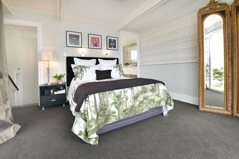 Photo of property in 44 Vipond Road, Stanmore Bay, Whangaparaoa, 0932