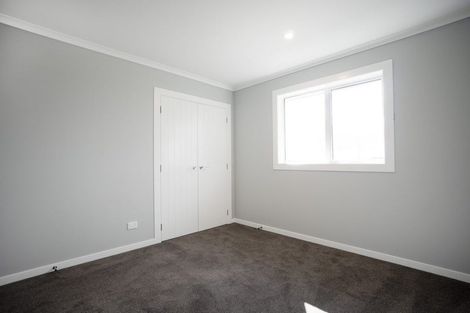 Photo of property in 44 Atlantic Drive, Fitzherbert, Palmerston North, 4410