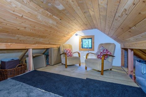 Photo of property in 69 Oxford Street, Lyttelton, 8082