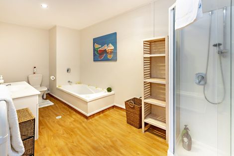 Photo of property in 2/9 Freeman Way, Manukau, Auckland, 2104