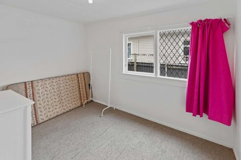 Photo of property in 1 Moore Avenue, Tawhero, Whanganui, 4501