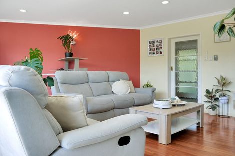 Photo of property in 58 Bould Street, Johnsonville, Wellington, 6037