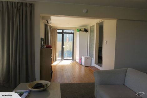 Photo of property in 13 Reserve Terrace, Lyttelton, 8082