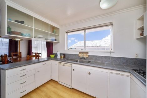 Photo of property in 43 Stafford Street, Waitara, 4320