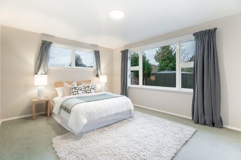 Photo of property in 149 Avonhead Road, Avonhead, Christchurch, 8042