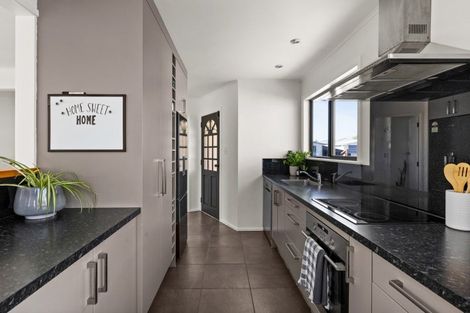 Photo of property in 20 Coventry Avenue, Tamatea, Napier, 4112