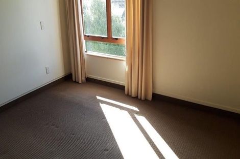 Photo of property in 2/90 Springfield Road, St Albans, Christchurch, 8014