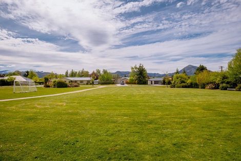 Photo of property in 18 Ash Avenue, Albert Town, Wanaka, 9305