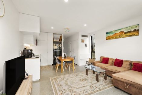 Photo of property in 12 Te Ara O Paetutu, Petone, Lower Hutt, 5012