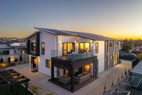 Photo of property in 23 Defender Crescent, Beachlands, Auckland, 2018
