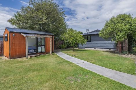 Photo of property in 8 Coleman Place, Darfield, 7510