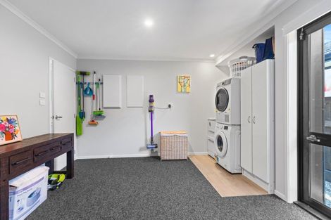 Photo of property in 1 Salers Lane, Papamoa, 3118