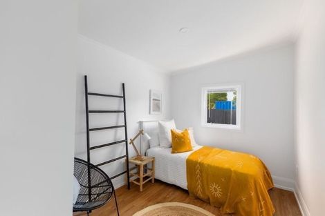 Photo of property in 2/117 Foremans Road, Islington, Christchurch, 8042