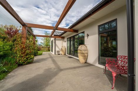 Photo of property in 2 Templer Street, Geraldine, 7930