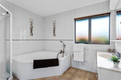 Photo of property in 68 Ti Rakau Drive, Woolston, Christchurch, 8023