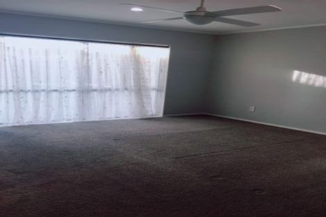 Photo of property in 37 Rochester Crescent, Somerville, Auckland, 2014