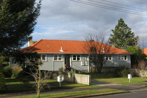 Photo of property in 30 Churchill Avenue, Maeroa, Hamilton, 3200