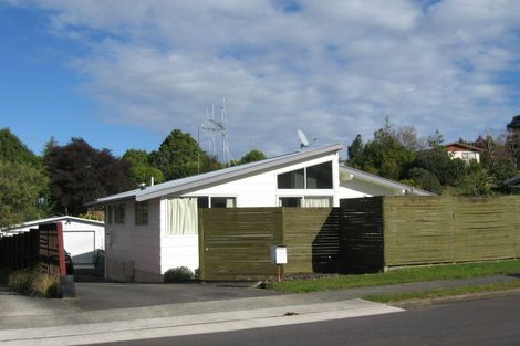 Photo of property in 7 Esmae Place, Dinsdale, Hamilton, 3204