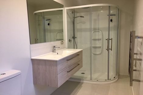 Photo of property in 54 Bowhill Road, New Brighton, Christchurch, 8083