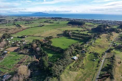 Photo of property in 35 Old Coach Road, Otaki, 5512