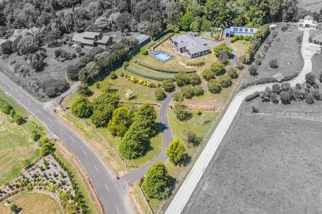 Photo of property in 40 Manakau Heights Drive, Manakau, Otaki, 5583