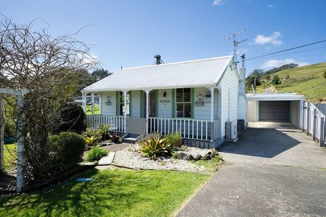 Photo of property in 45 George Street, Hikurangi, 0114