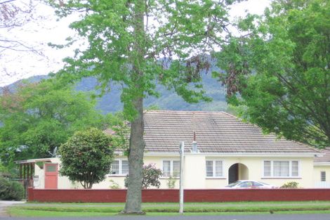 Photo of property in 100 Stanley Avenue, Te Aroha, 3320