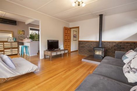 Photo of property in 31 Beazley Avenue, Paparangi, Wellington, 6037