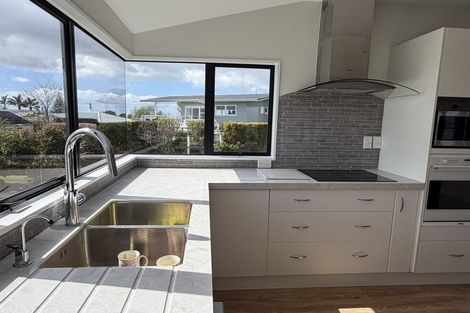 Photo of property in 1 Bramley Drive, Omokoroa, 3114