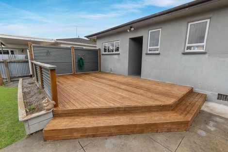Photo of property in 34 Nottingham Avenue, Awapuni, Palmerston North, 4412