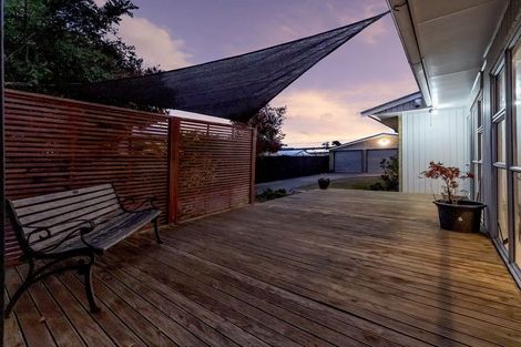 Photo of property in 11 Bayswater Crescent, Bromley, Christchurch, 8062