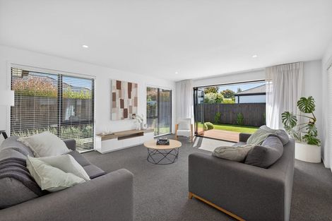 Photo of property in 32 Merrin Street, Avonhead, Christchurch, 8042